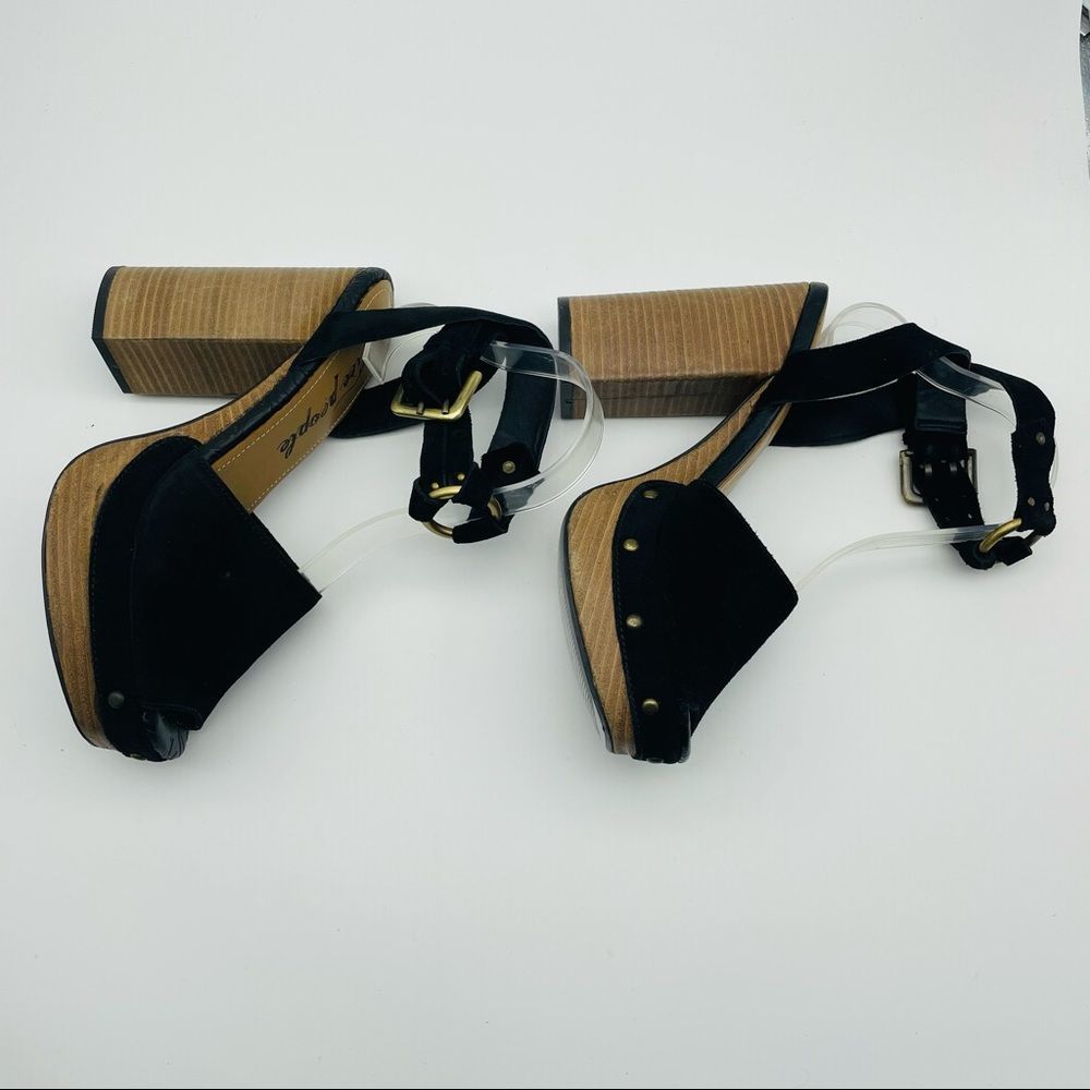 Free People Black Suede Peep Toe Platform Clog Sandals NWT, Size 7 - Picture 13 of 16